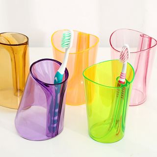 酷炫與實用的結合 帶吸管創意玻璃杯，送給他的別致心意